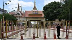 Thailand closes land crossings as border dispute with Cambodia persists