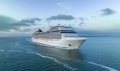 Man’s incredible karaoke performance on Carnival cruise leaves audience gobsmacked