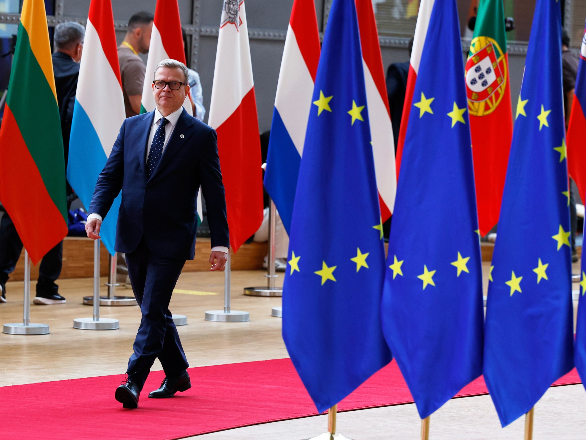 EU leaders meet to discuss sanctions, tariffs, and Middle East policy
