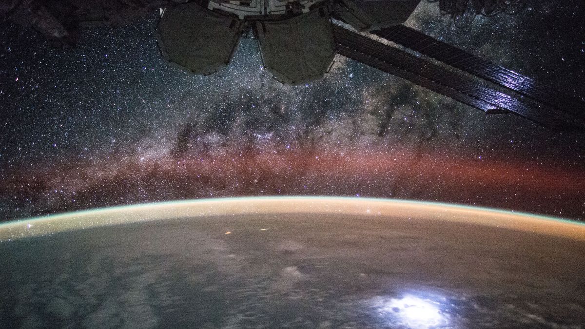 Scientists find new way of spotting invisible ‘plasma bubbles’ lurking in Earth’s upper atmosphere