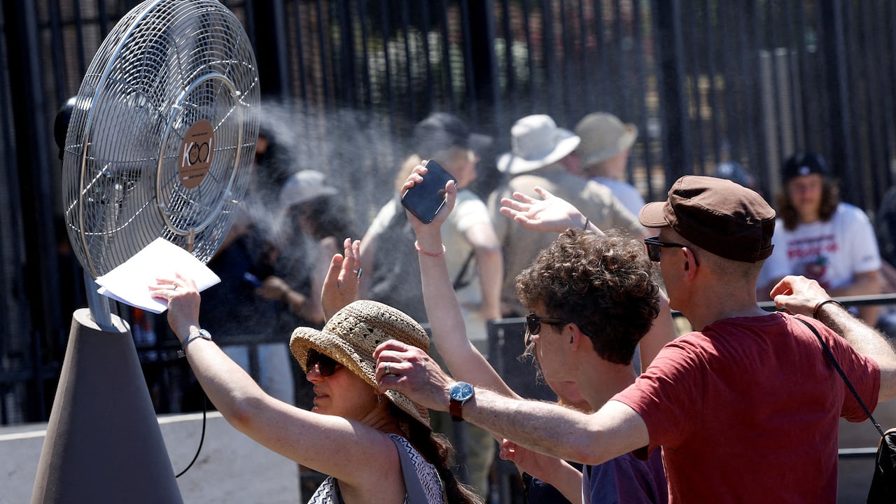 Europe swelters under heat dome