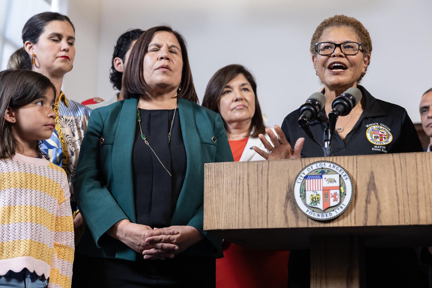 Lopez: Bass defends her turf: ‘Let me be clear: I won’t be intimidated’ by Trump