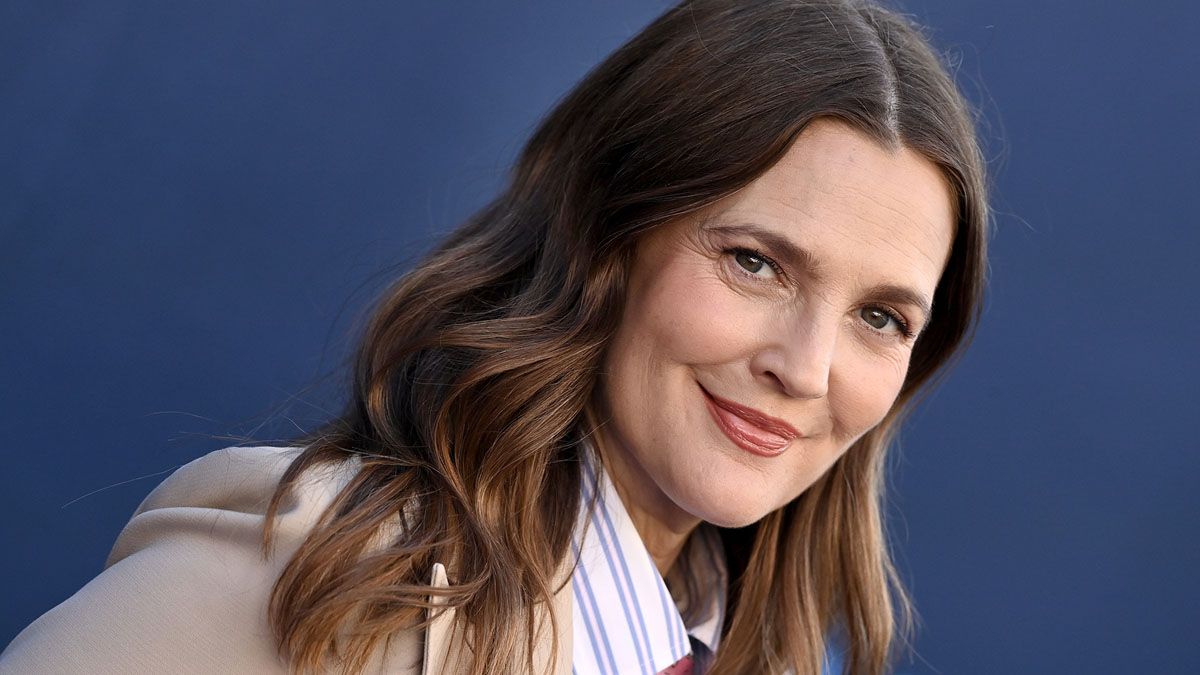 Did Drew Barrymore come out in 2025 announcement?