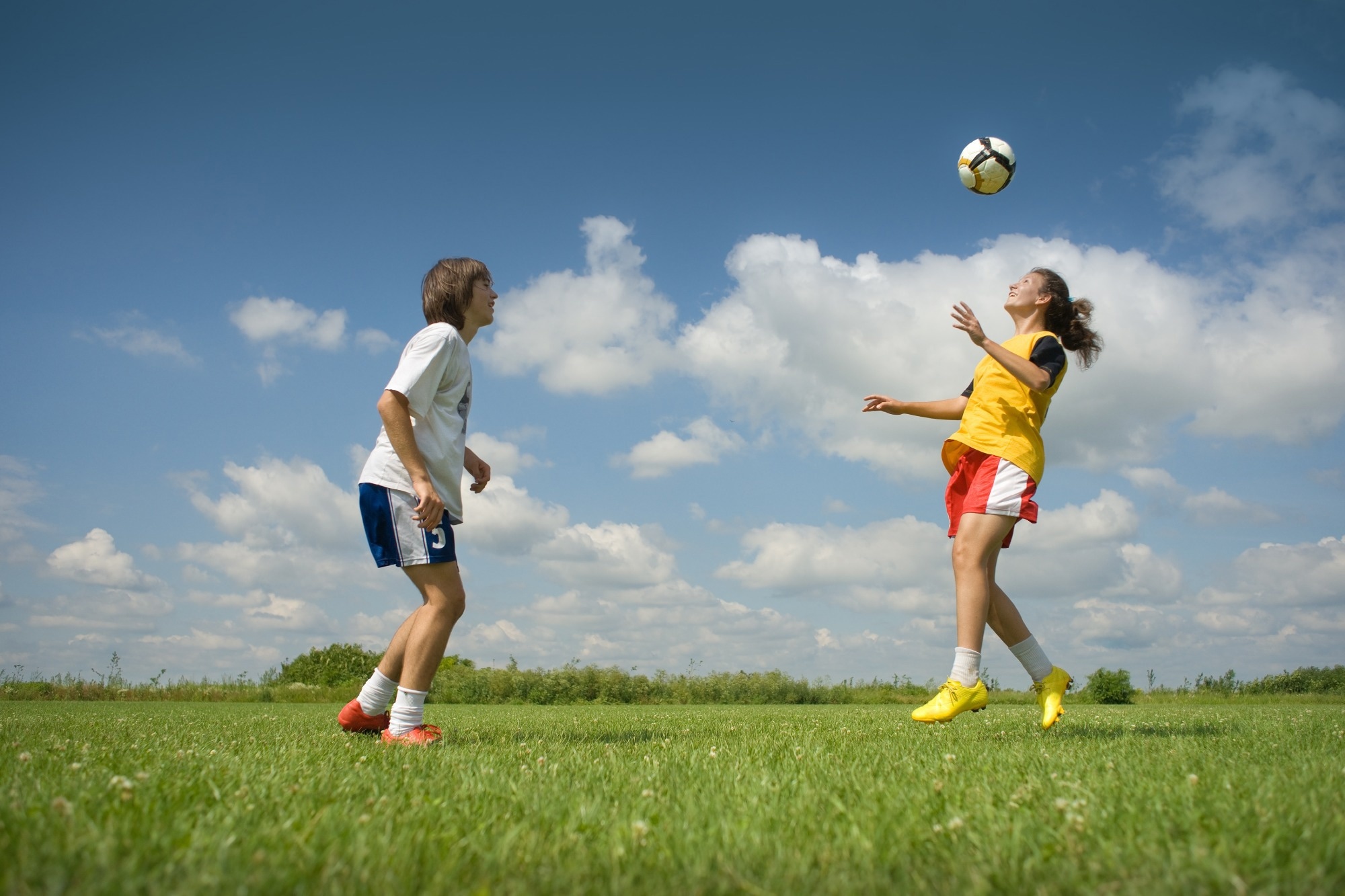 Football headers trigger motor control changes in women
