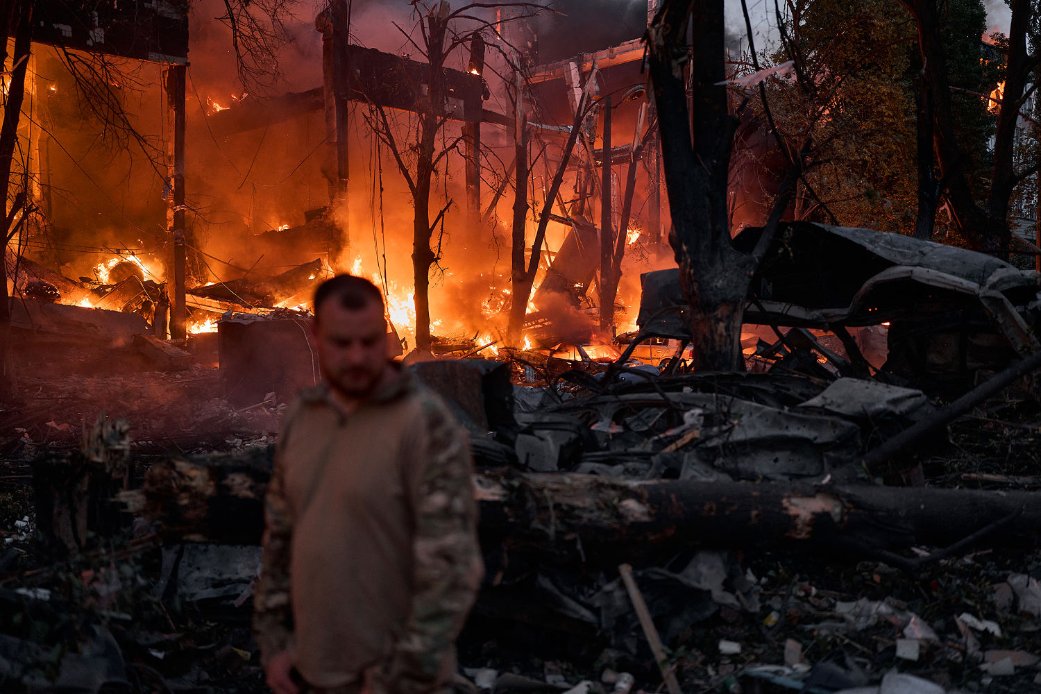 Russia launches largest aerial attack on Ukraine’s capital as pessimism grows over a Trump ceasefire