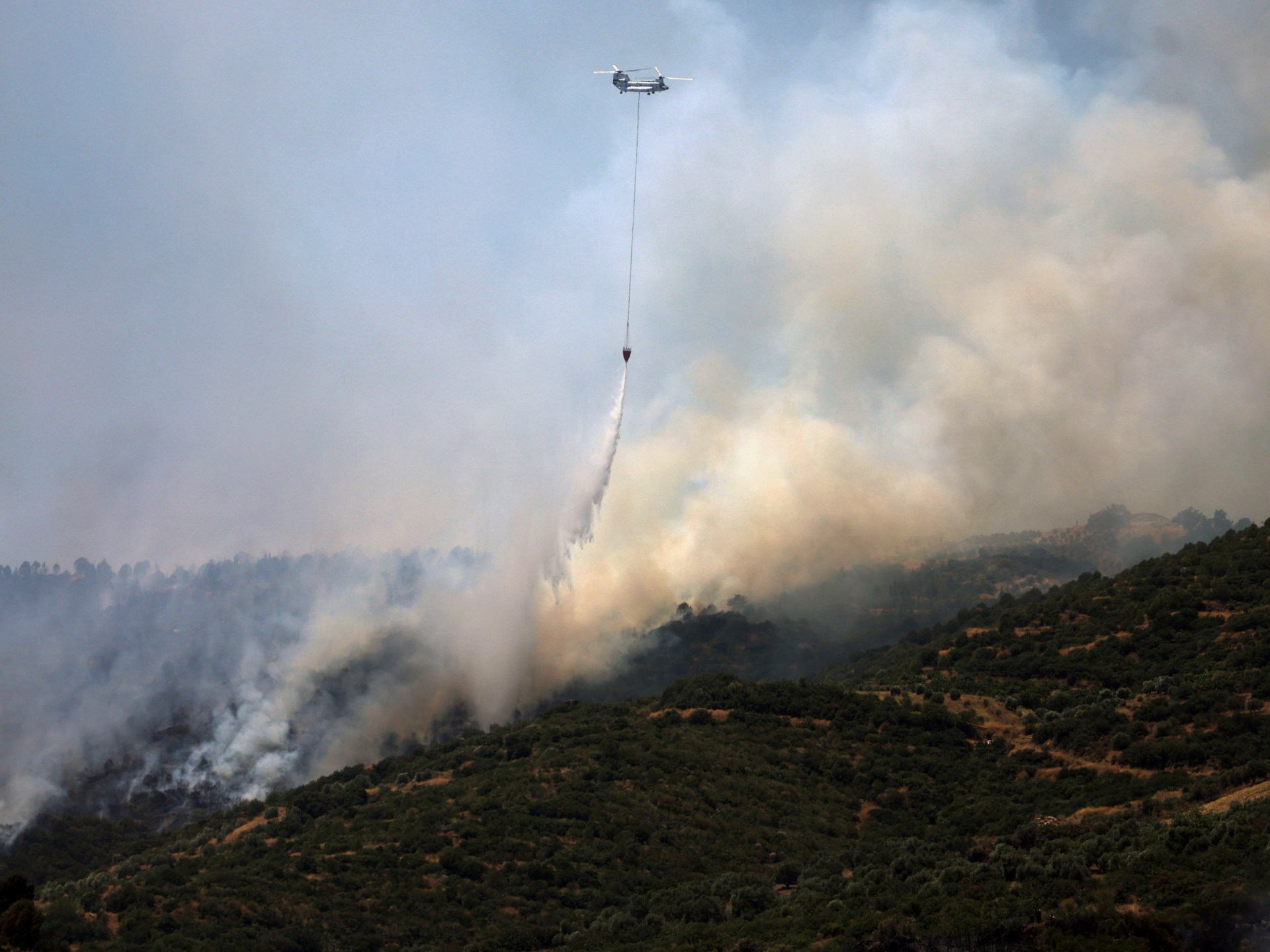 Izmir, villages in Turkiye affected by wildfires now under control
