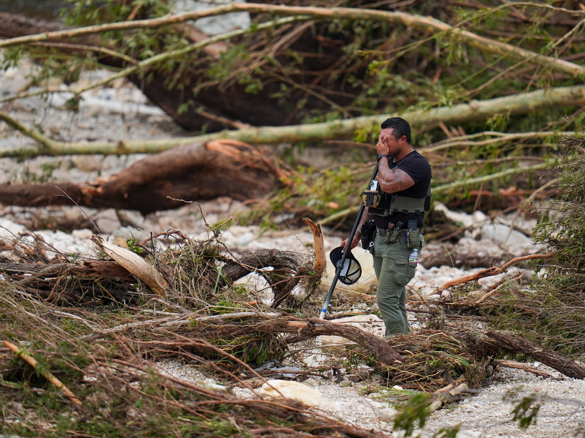 Search intensifies for missing children after deadly Texas floods
