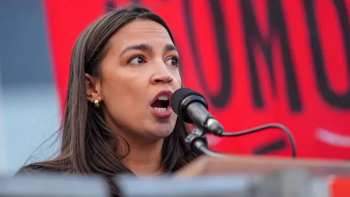 Breaking down claims AOC isn’t from the Bronx