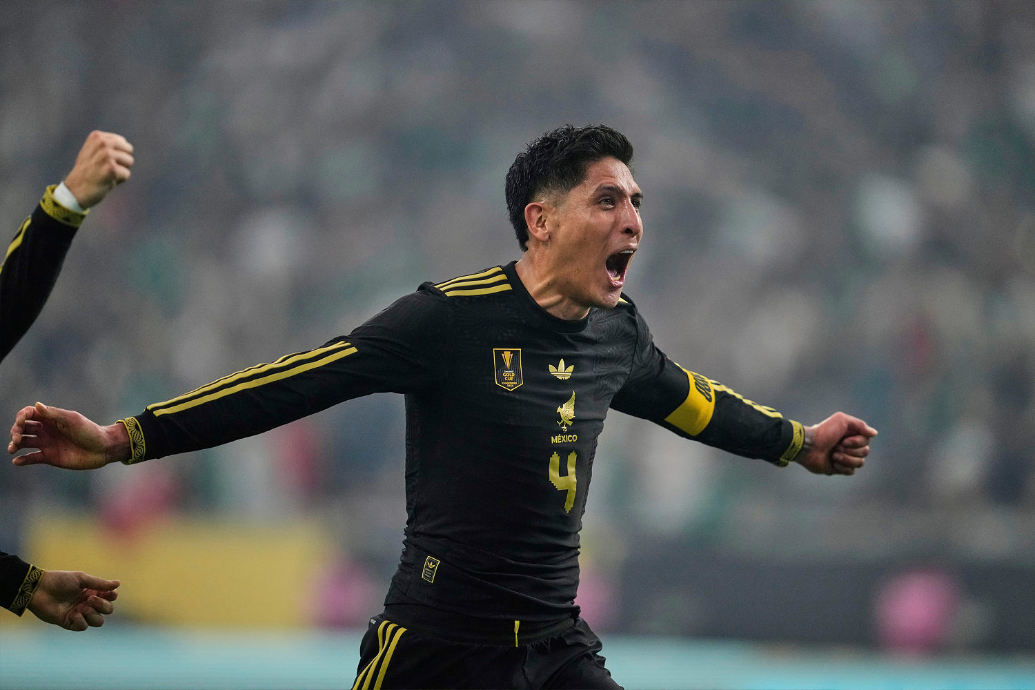 Mexico beats U.S. 2-1 to win 10th Gold Cup title