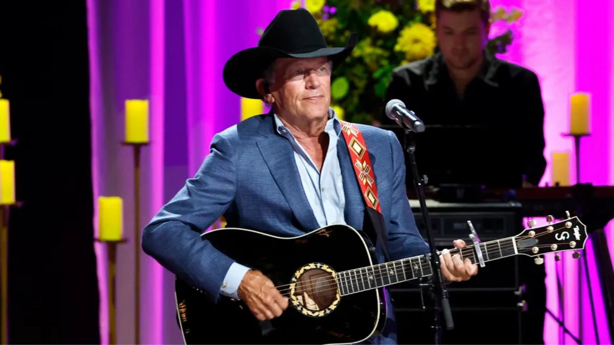 Investigating claim George Strait donated $3.5M to Texas flooding victims