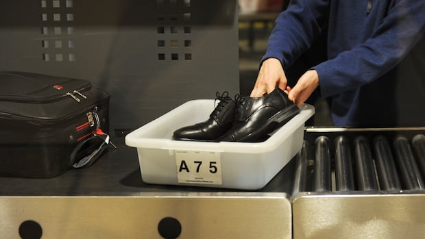 Travellers no longer have to remove shoes for U.S. airport security checks