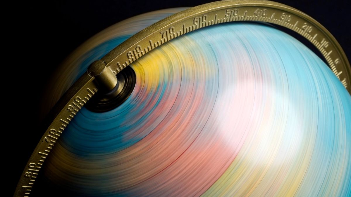 Earth just had a freakishly short day, but the fastest day of the year is yet to come