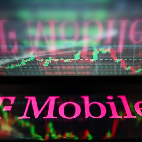 Trump’s DOJ seems annoyed about having to approve T-Mobile’s latest merger