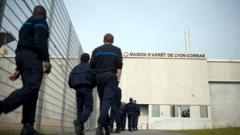French prisoner escapes in fellow inmate’s bag, officials say