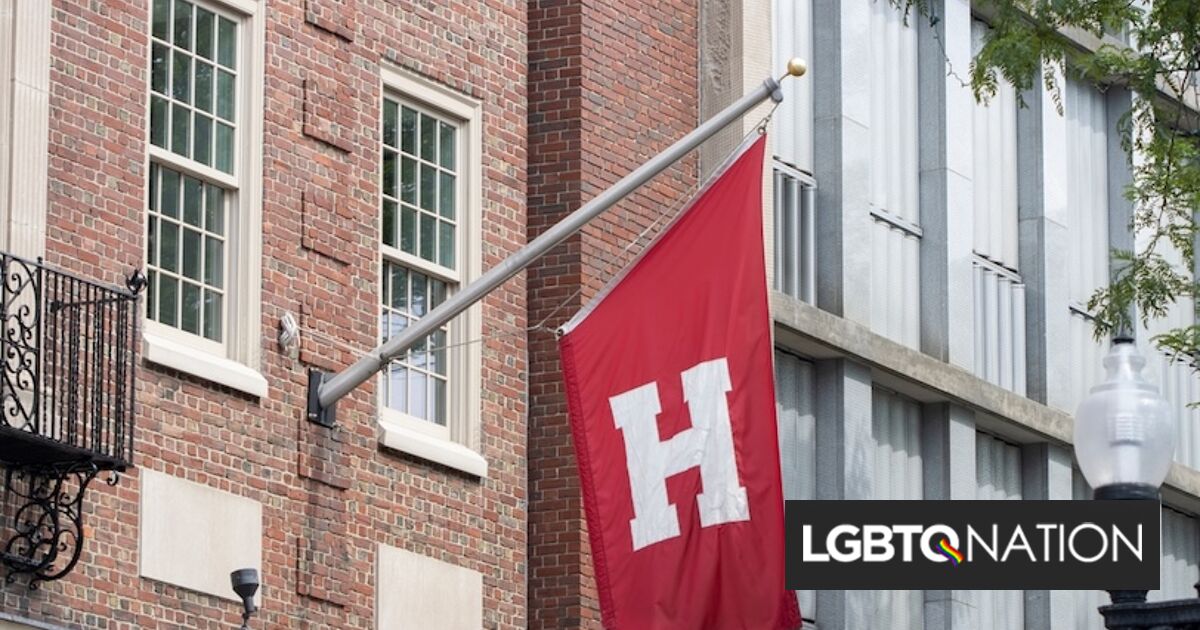 Harvard gives in to Trump & quietly eliminates DEI groups