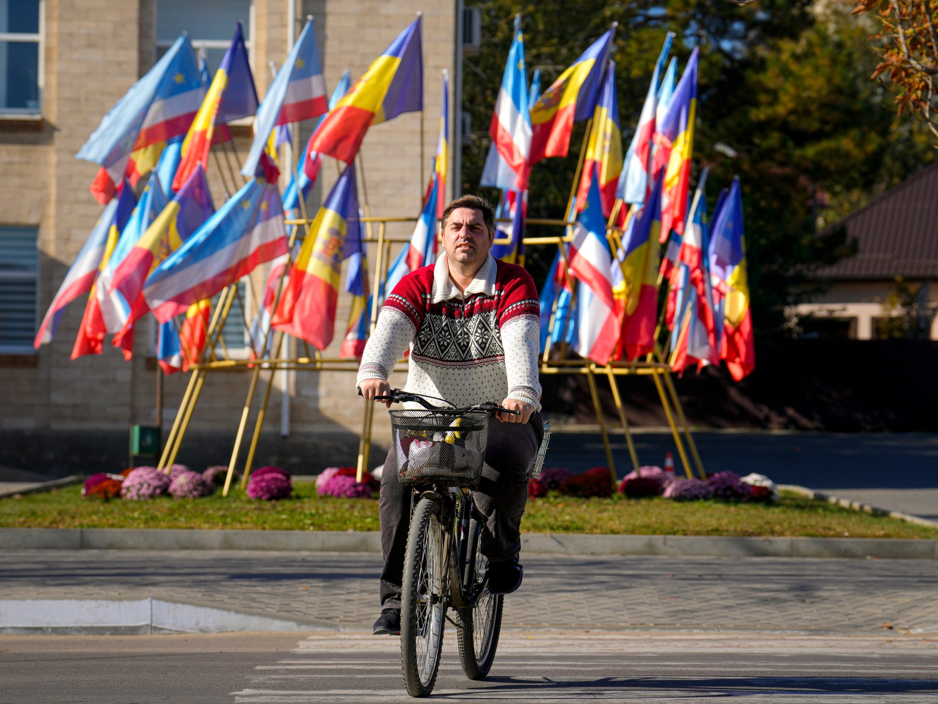 EU council sanctions individuals, entities, for destabilising Moldova