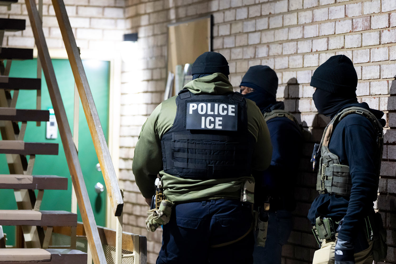 Immigration authorities demand landlords turn over tenant information
