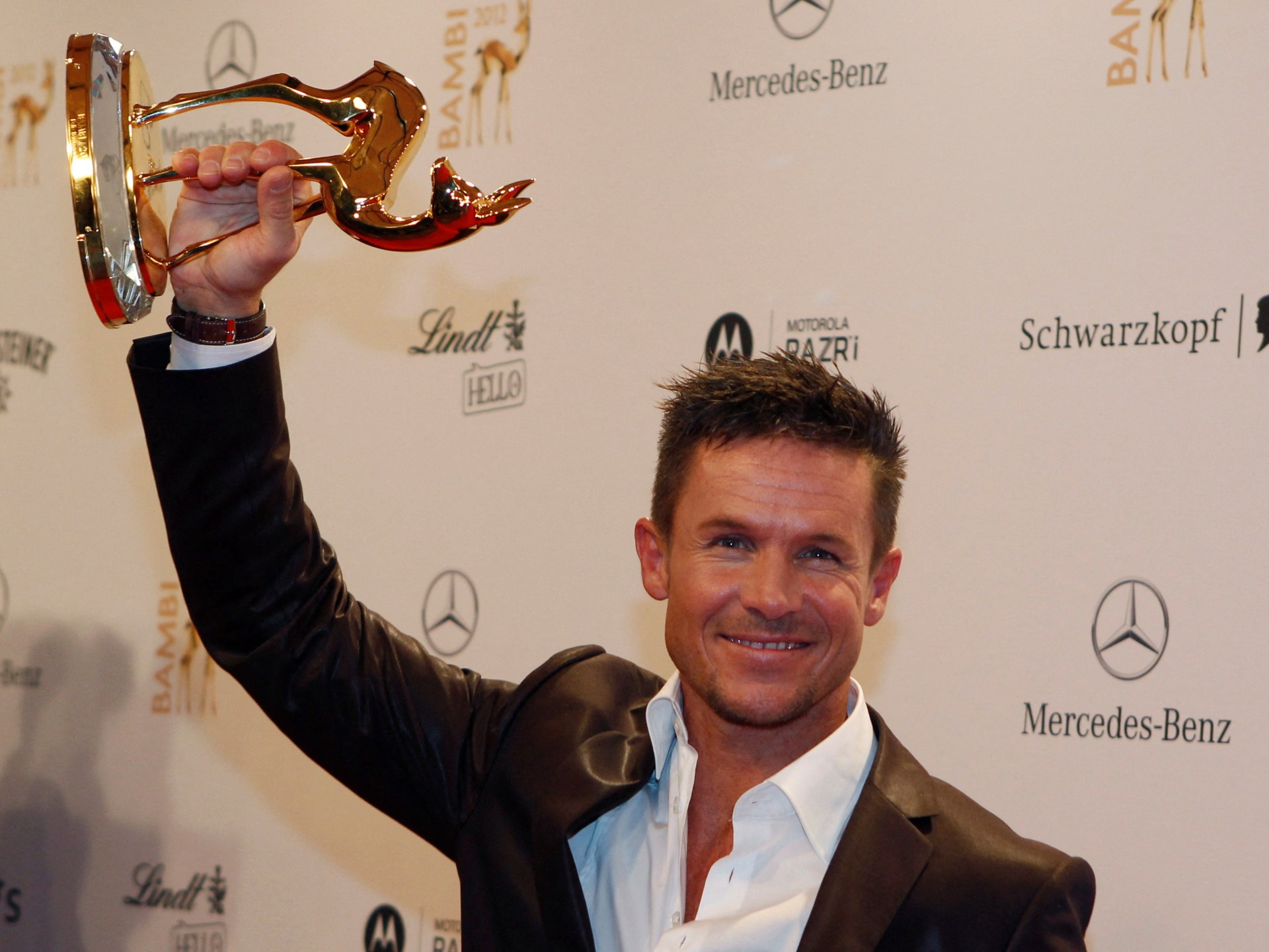 Felix Baumgartner, extreme athlete, dies in paragliding crash in Italy