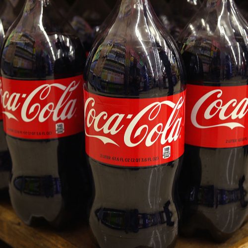 Trump’s claims of a Coca-Cola agreement quickly go flat as nutritionists groan