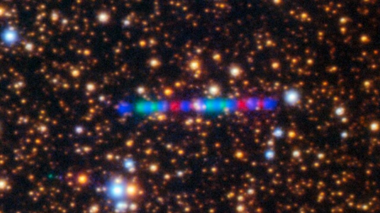 Interstellar comet 3I/ATLAS transforms into a giant ‘cosmic rainbow’ in trippy new telescope image