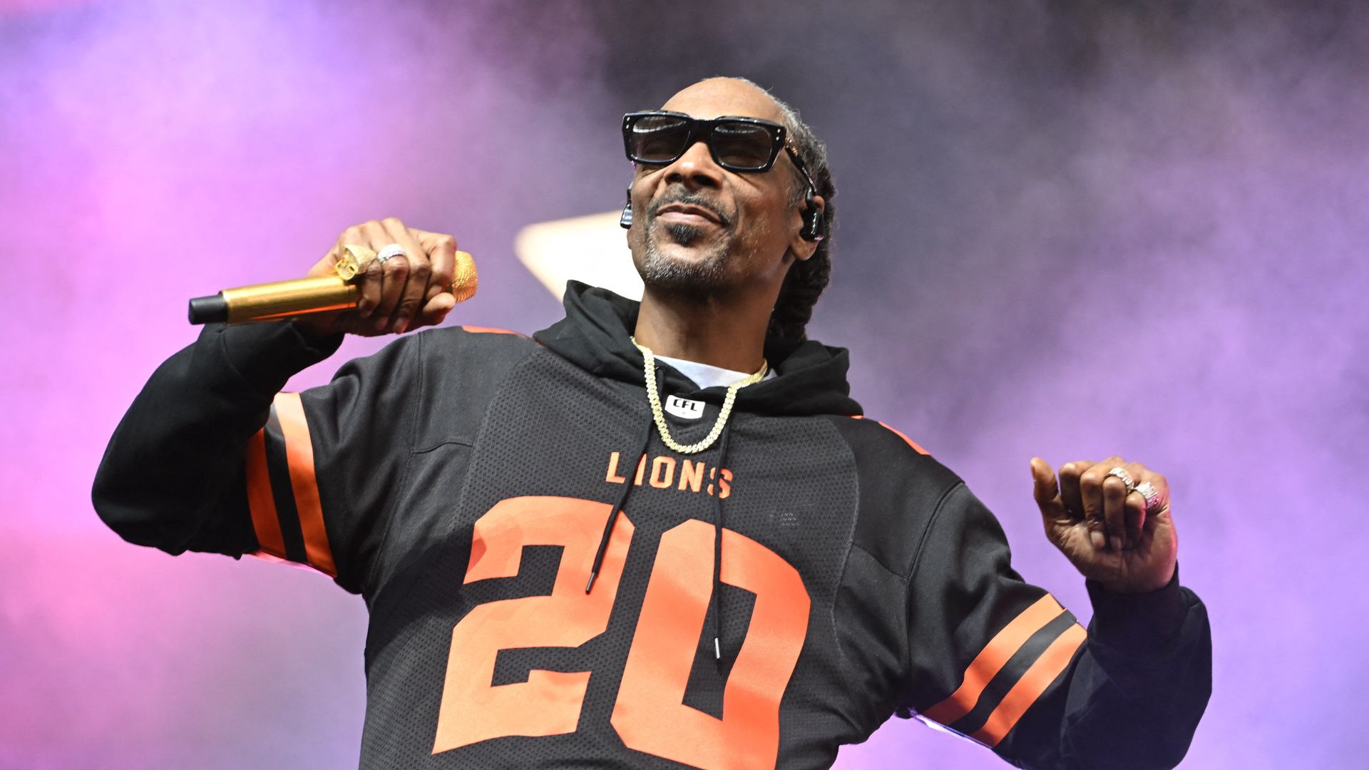 ‘An underdog that bites back’: Snoop Dogg becomes co-owner and investor of Swansea football club