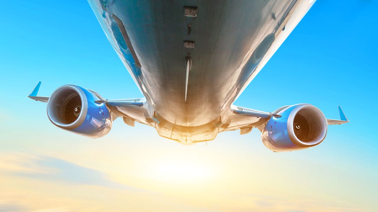 New York to Los Angeles in 3 hours? Executive order could make it possible by 2027, reopening the door for commercial supersonic flight