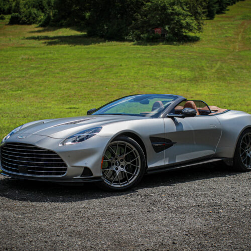 2025 Aston Martin Vanquish Volante: A-M’s ultimate GT goes topless