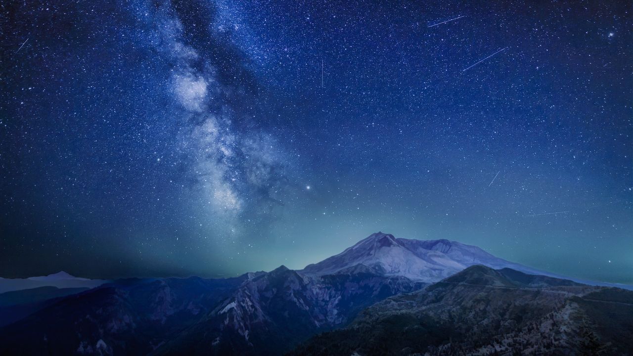 See up to 25 ‘shooting stars’ an hour as Southern Delta Aquariid and Alpha Capricornid meteor showers peak