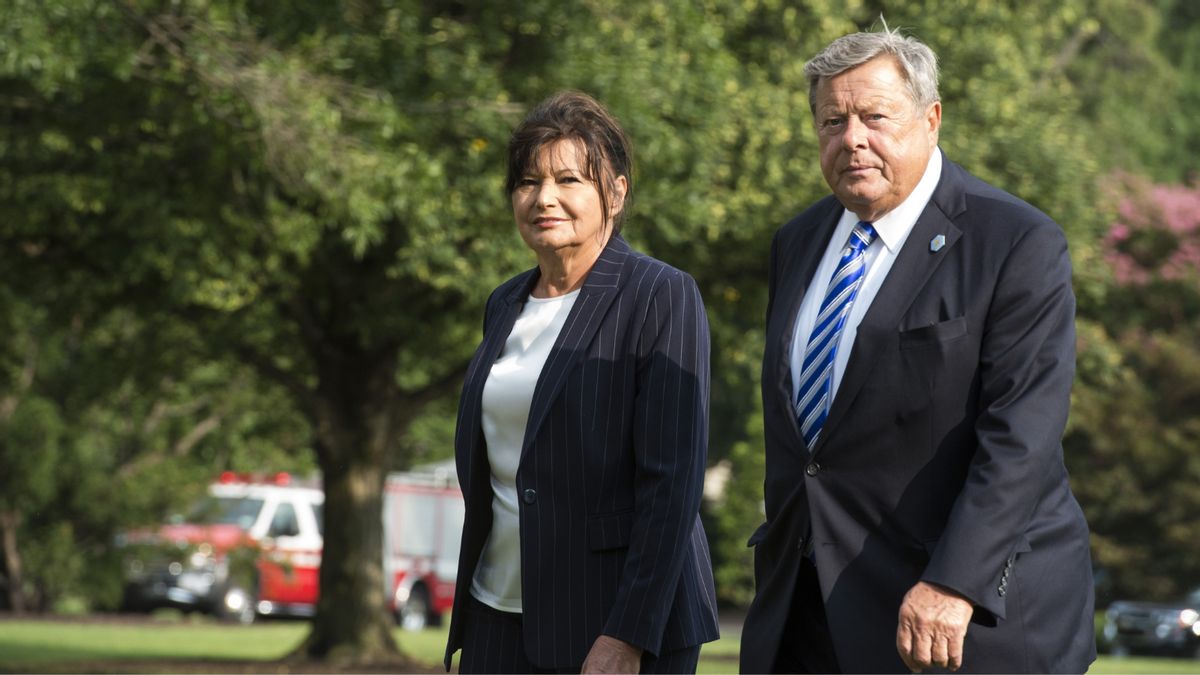 Melania Trump’s parents came to U.S. through process Tweety McTreason tried to curb