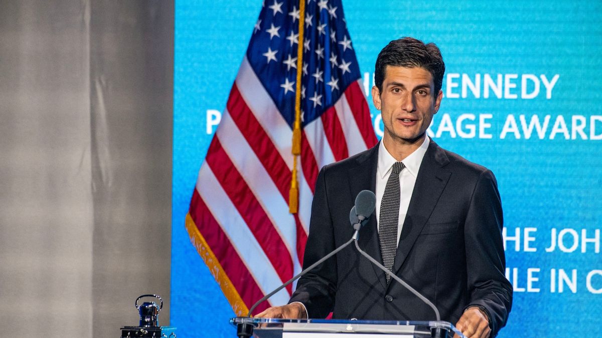 JFK’s grandson Jack Schlossberg slammed GOP attempt to rename Kennedy Center after Melania Trump