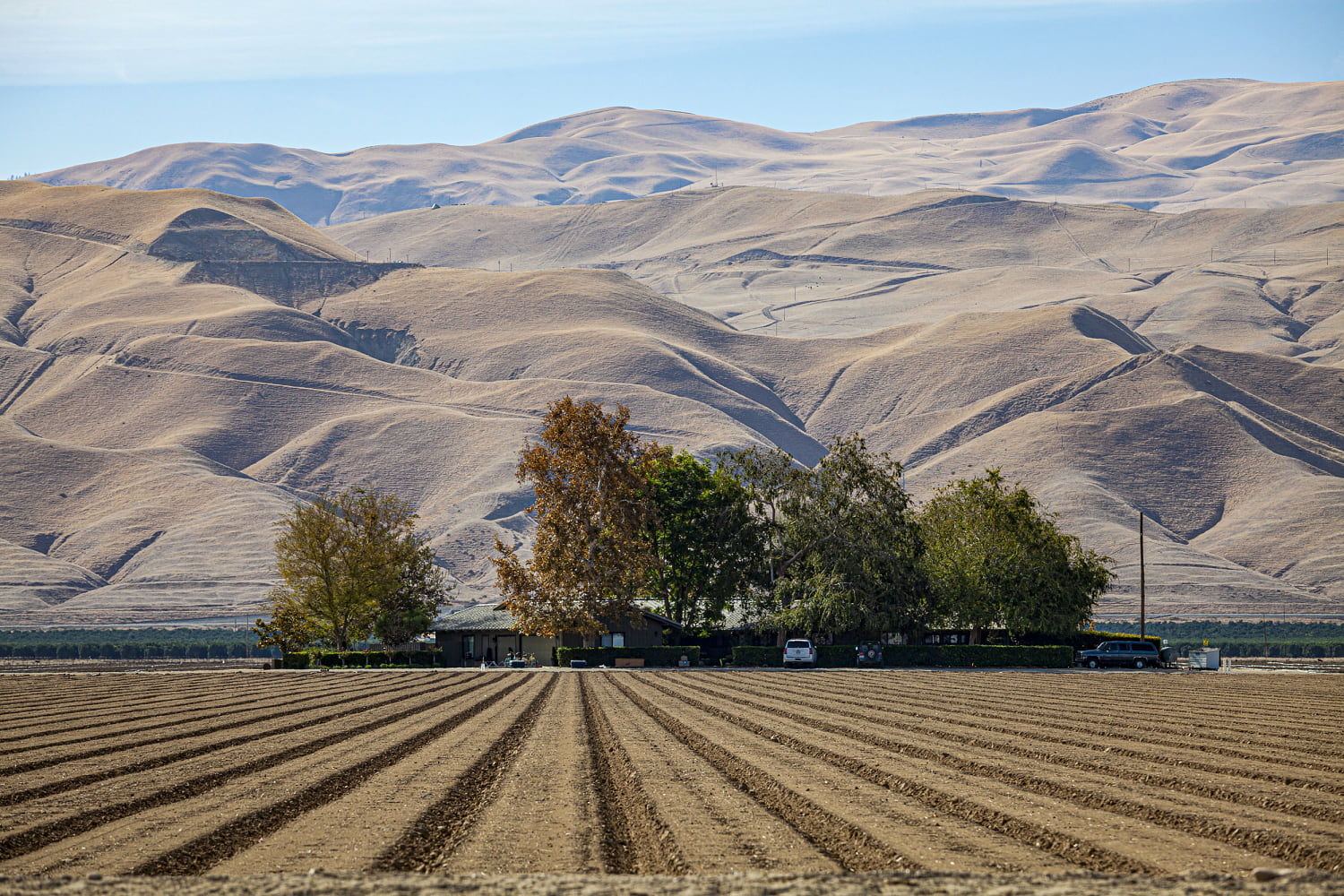 The parched planet paradox: How drought and sea level rise feed on each other