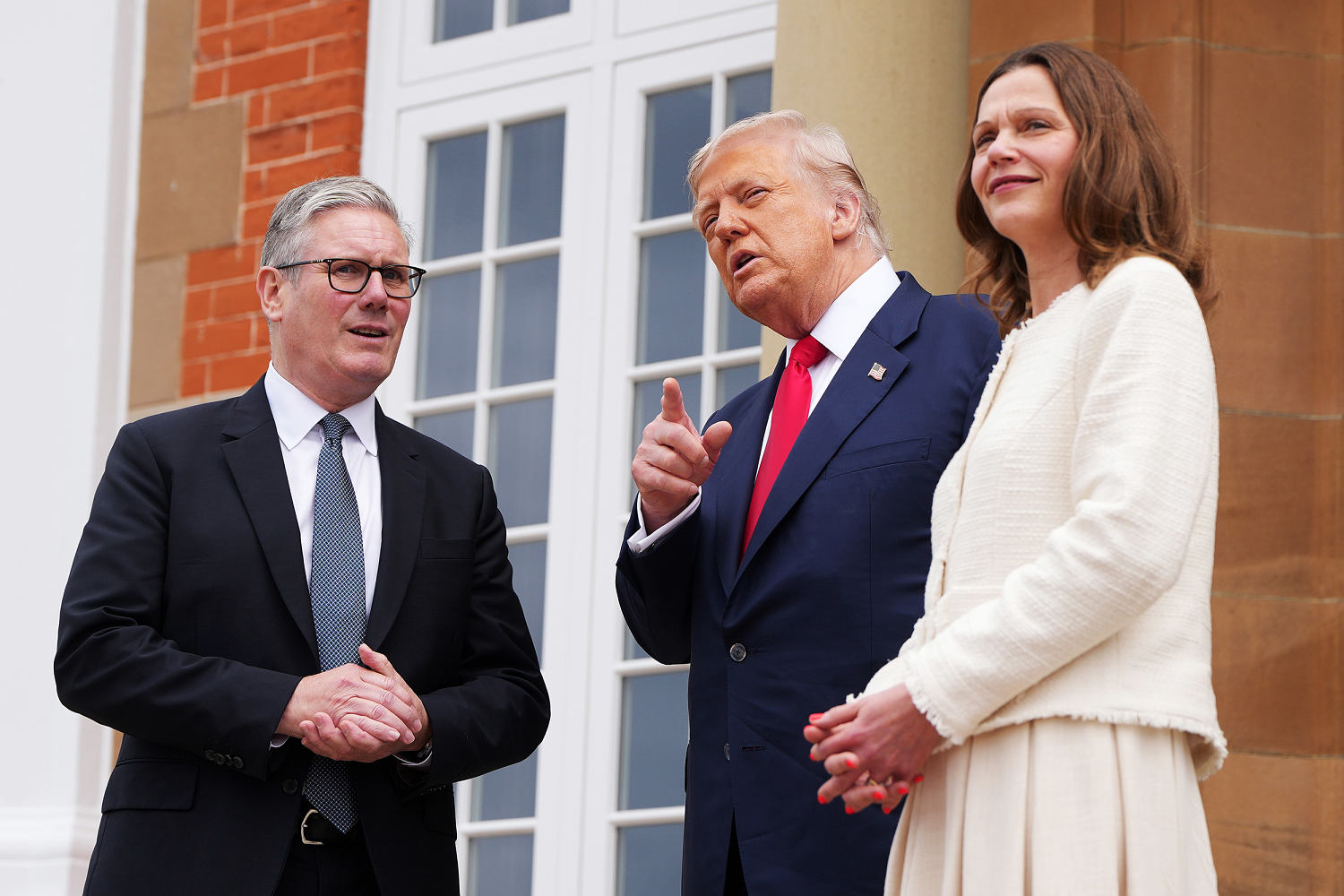 Trump meets with Prime Minister Keir Starmer to formalize U.K. trade deal