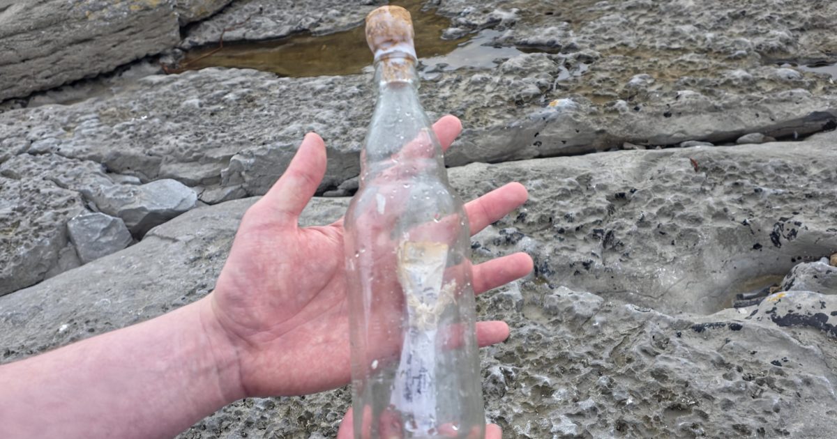 Message in a bottle found in Ireland prompts theories about Taiwanese crew