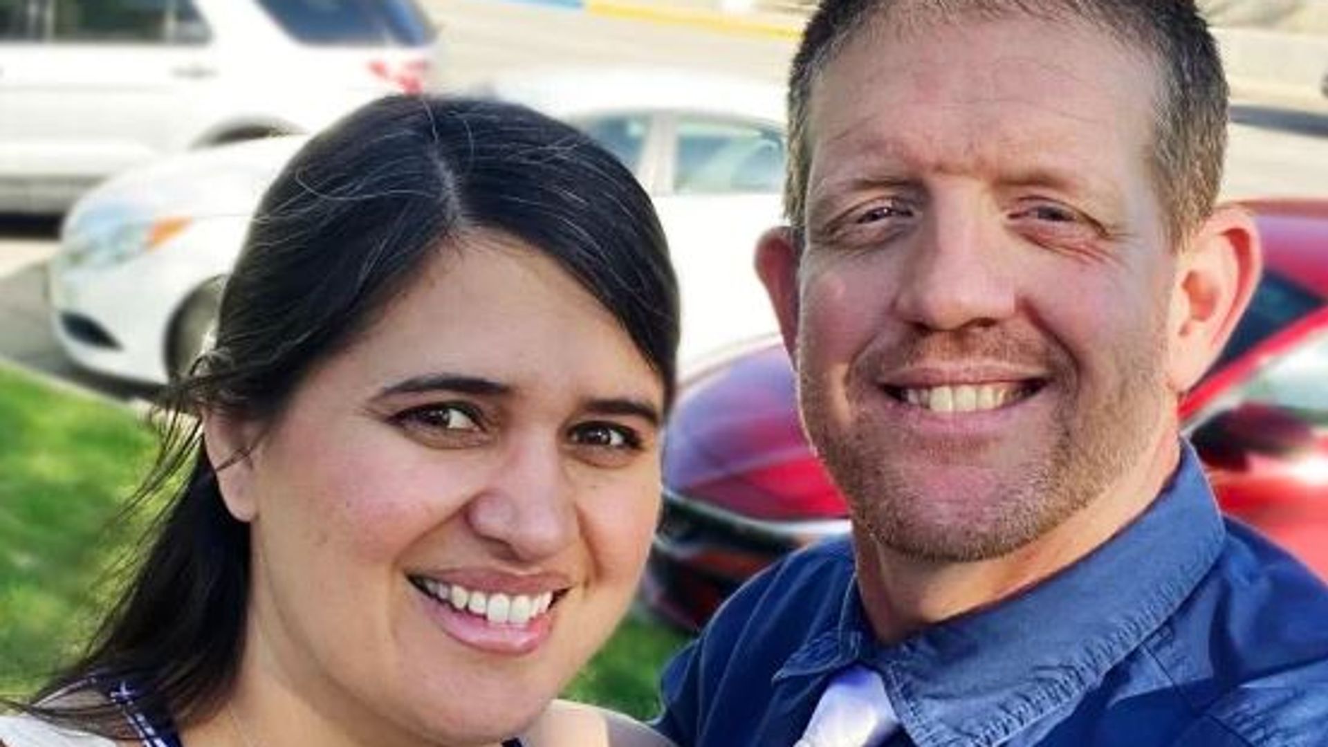 Married couple killed while hiking with their children