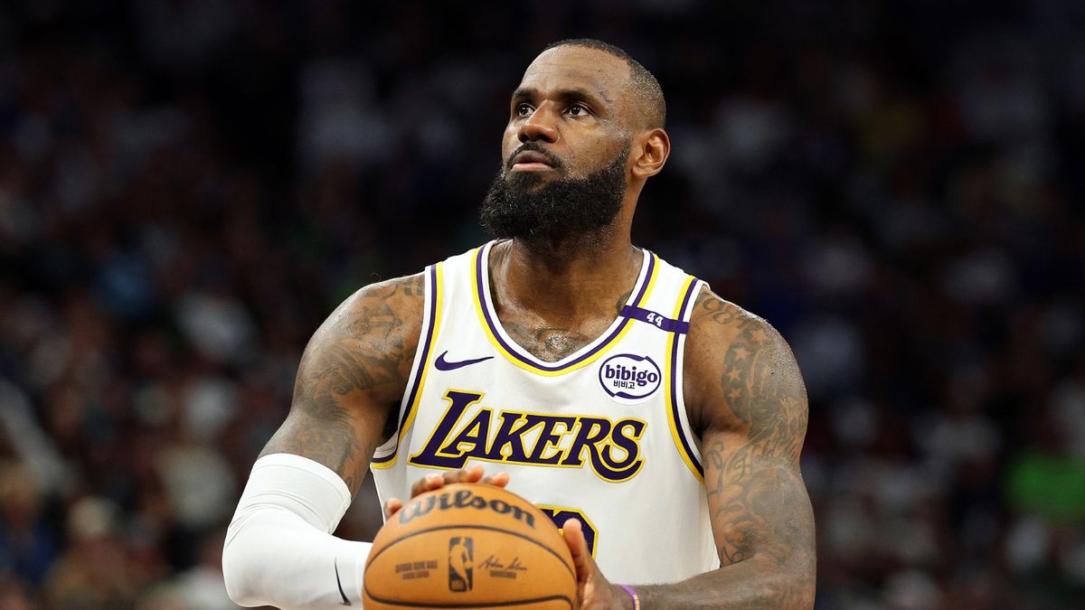 15 debunked rumors about LeBron James