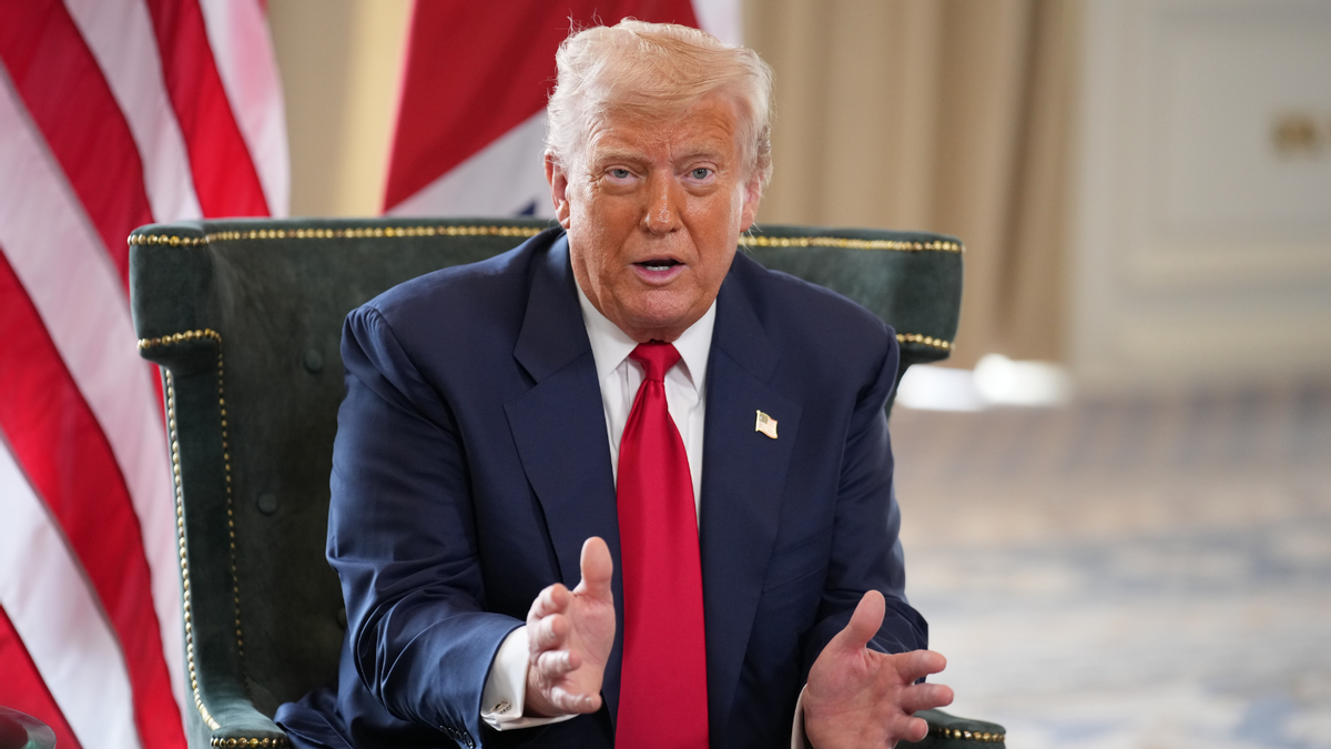 Did Trump say he ‘never had the privilege’ of visiting Epstein’s private island?