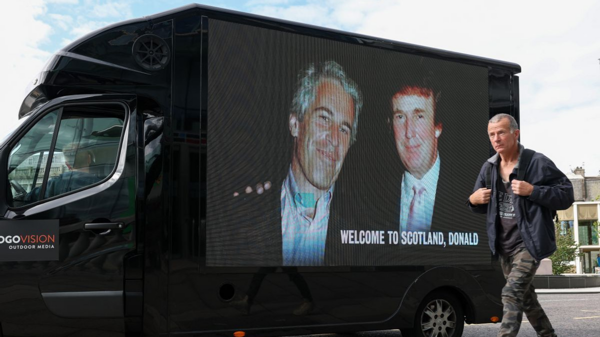 Rumor Trump made 4,700 money transfers to Epstein totaling $1B doesn’t add up