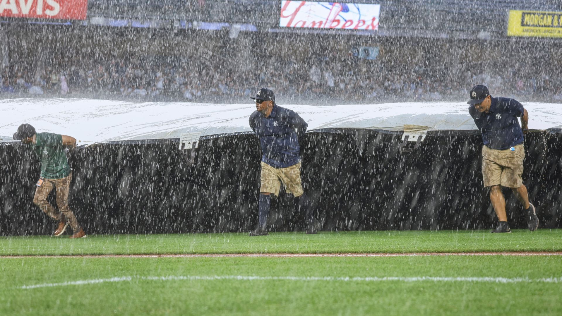 Heavy rain and flash floods batter US east coast with emergency declared in NYC