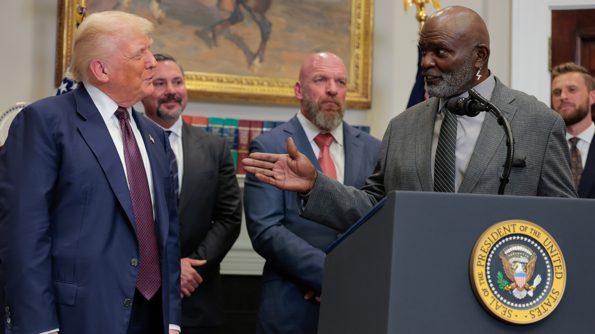 Former NFL linebacker tapped by Trump for new sports council is registered sex offender