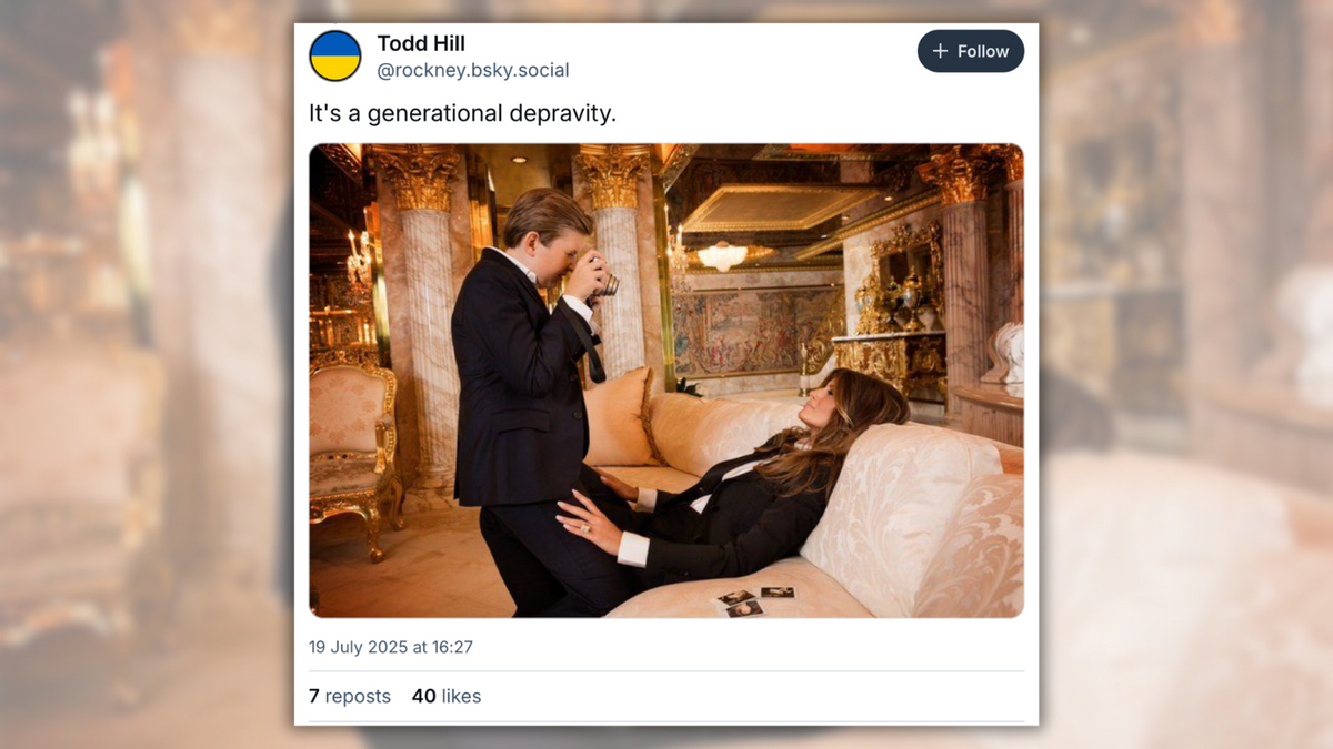 Old photo of Barron Trump straddling Melania’s lap while taking her picture spreads online again