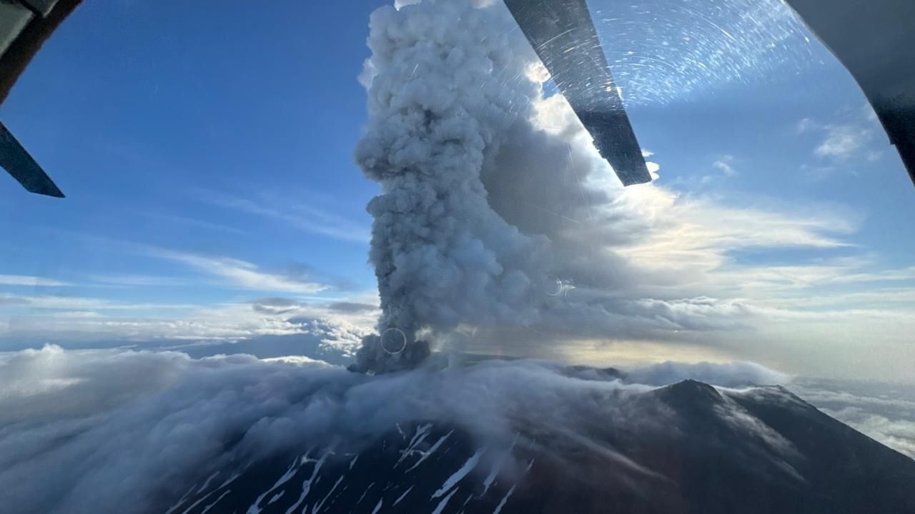 Dormant volcano erupts in Russia for first time in around 500 years, days after magnitude 8.8 megaquake