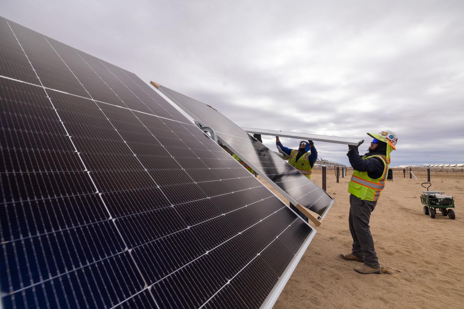 Major clean power plant serving L.A. goes fully online in Kern County