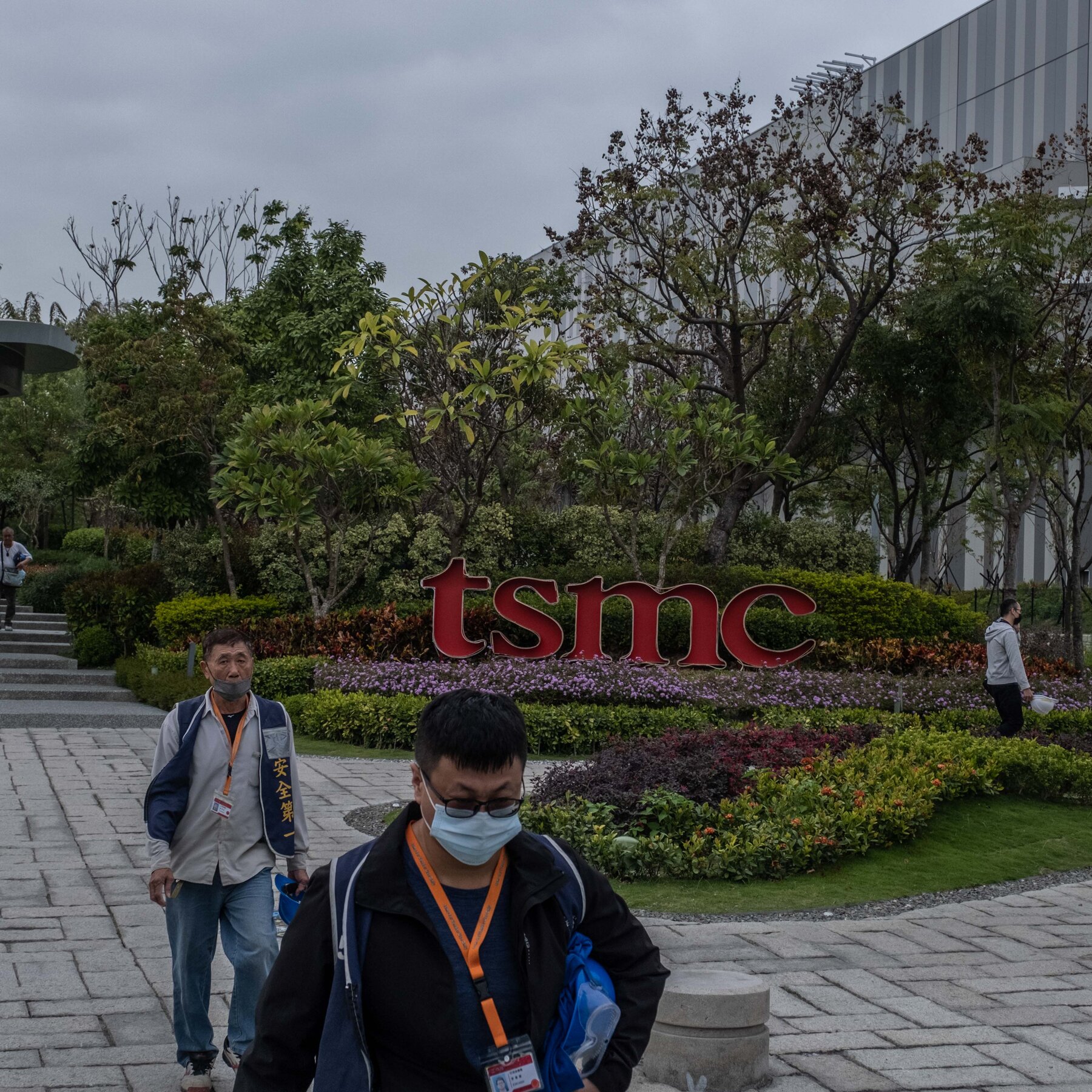 Taiwan Investigates TSMC Employees Over Possible Trade Secret Theft
