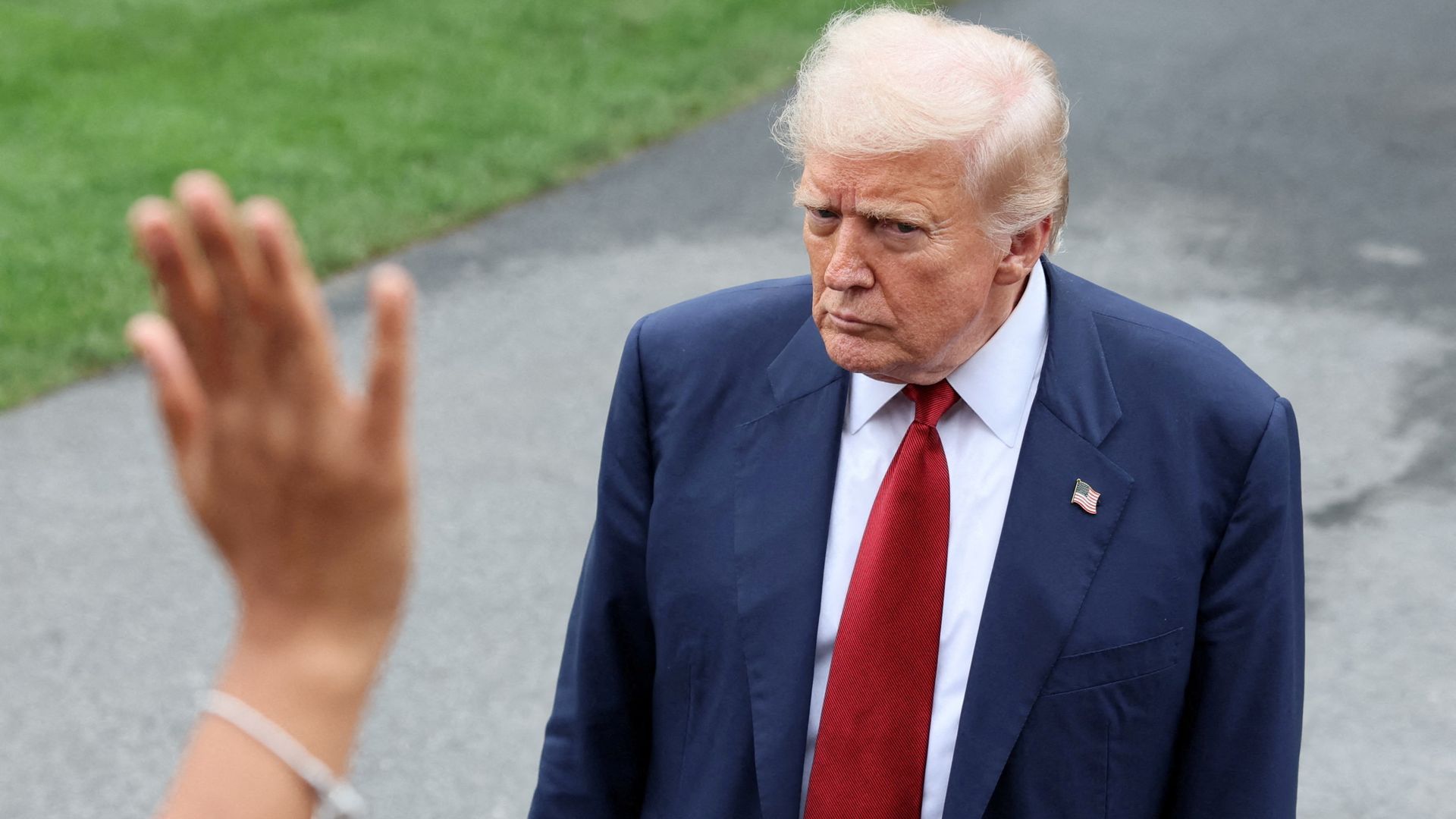 Trump went from frustration to a possible meeting with Putin in just seven hours