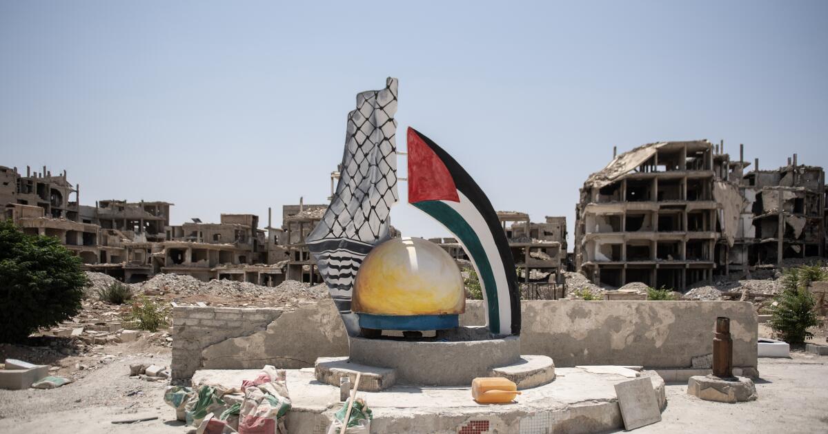 Once a symbol of Palestinian identity, a Syrian city struggles to rise again