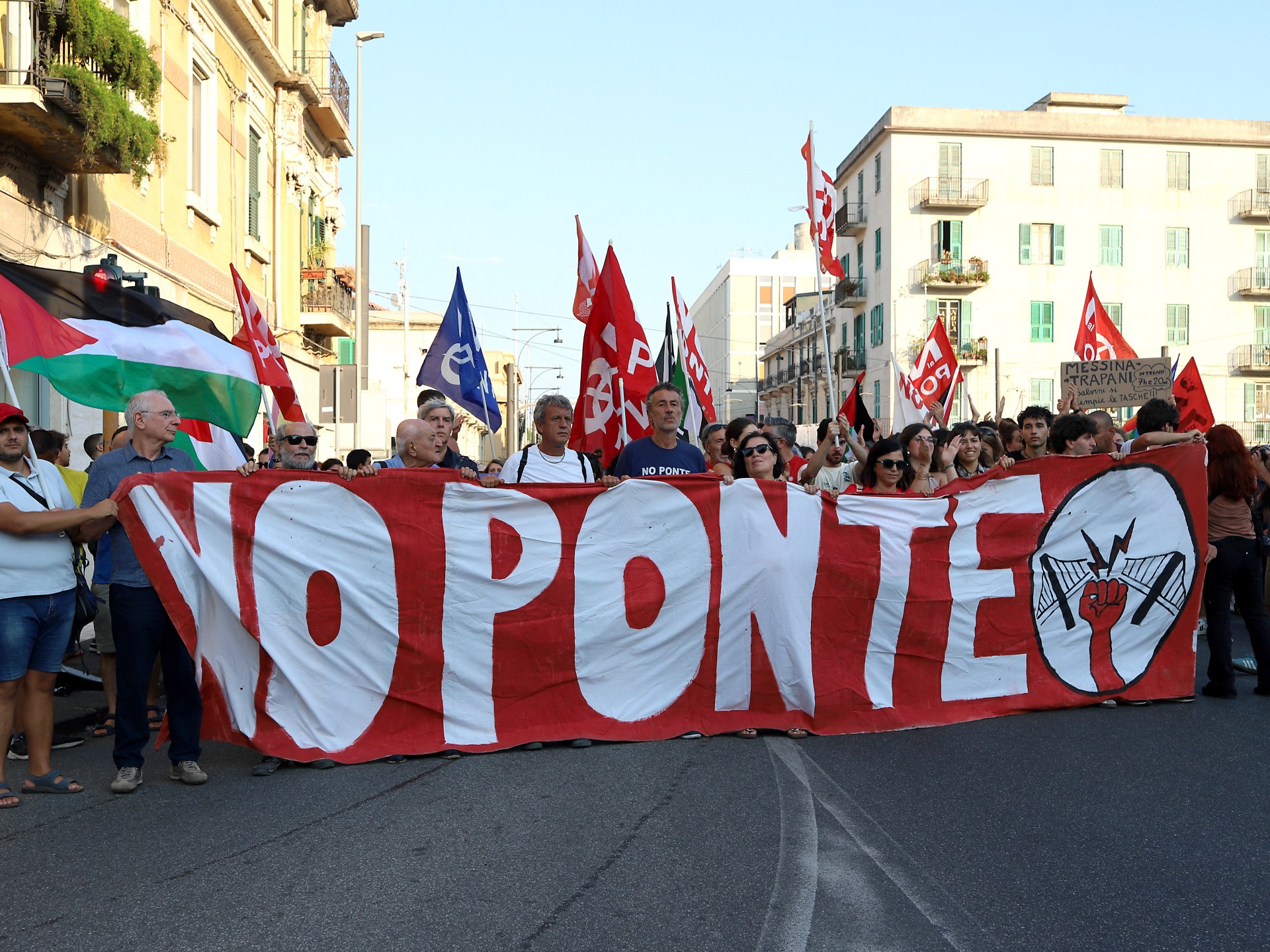 Thousands protest plan to build world’s longest bridge from Sicily to Italy