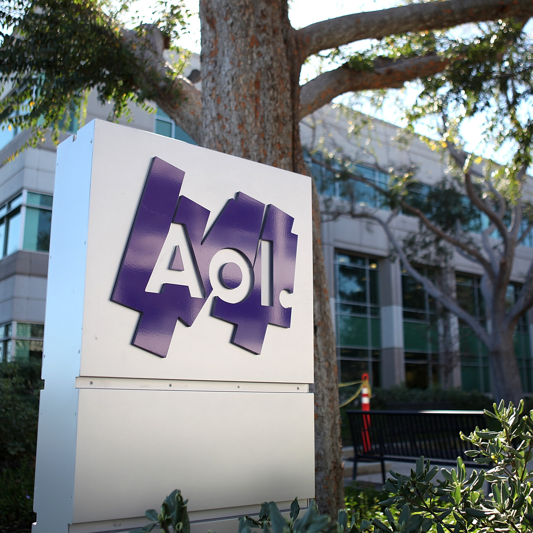 AOL Will End Its Dial-Up Internet Service (Yes, It’s Still Operating)