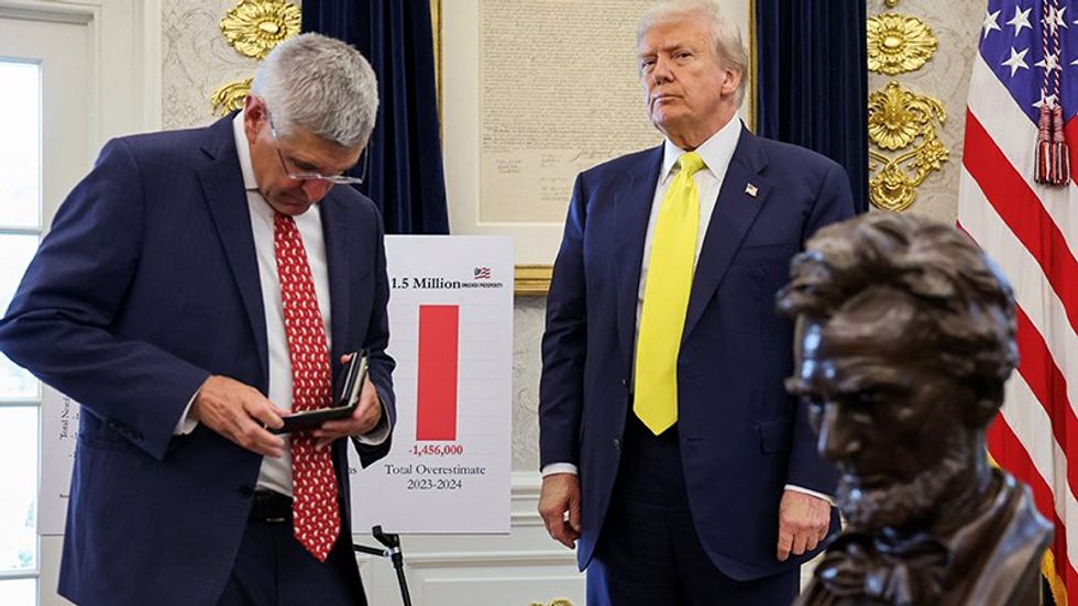 ‘It’s not pretty’: WSJ editors skewer Trump’s latest maneuver as a ‘willy-nilly shakedown’