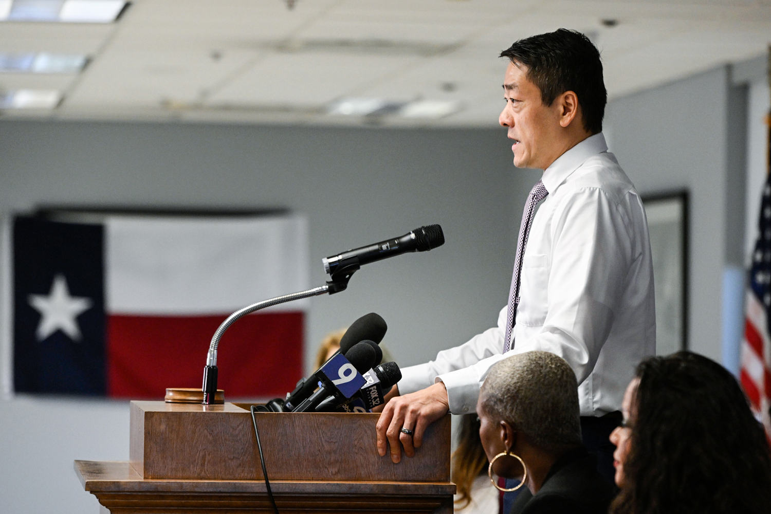 Democrats who fled Texas to block the GOP’s redistricting plan weigh their exit strategy
