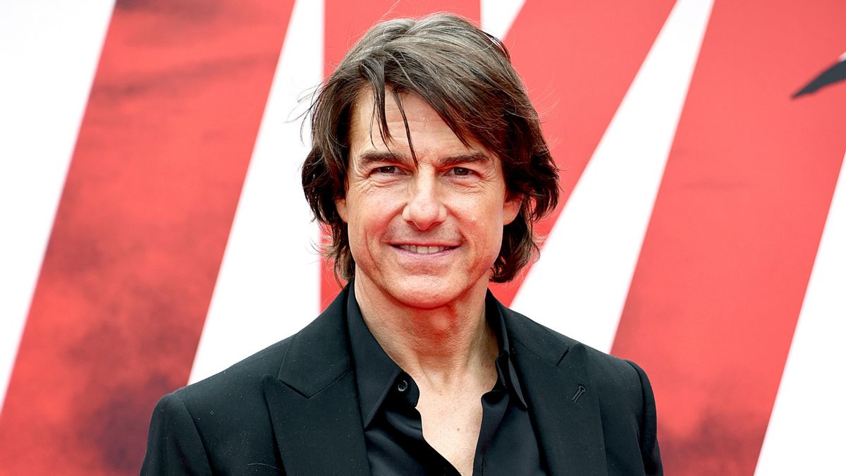Did Tom Cruise refuse Kennedy Center award from Trump?